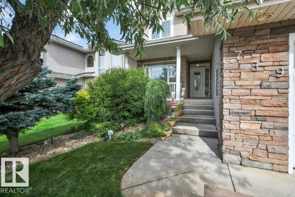 739 Haliburton Cr Nw, Edmonton, AB, photo 3
