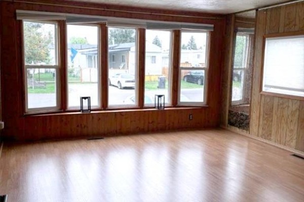 Bedroom - 74, 5344 76 Street, Red Deer, AB T4P2A6 Photo 4
