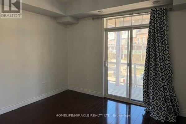 74 - 180 Howden Boulevard, Brampton, ON L6S0E6 Photo 5