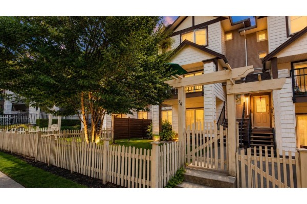 74 4401 Blauson Boulevard, Abbotsford