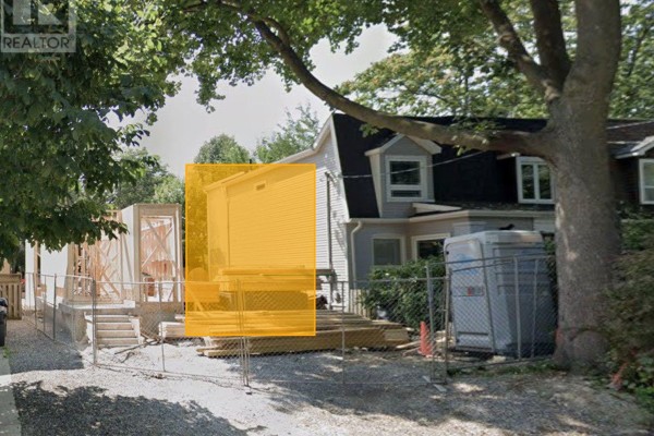 74 Ashdale Avenue, Toronto, ON M4L2Y7 Photo 2