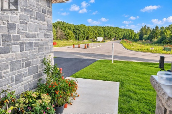 74 Cash Crescent, Ingersoll, ON L9T0K6 Photo 3