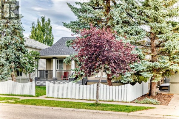 Bedroom - 74 Cimarron Drive, Okotoks, AB T1S1R9 Photo 3