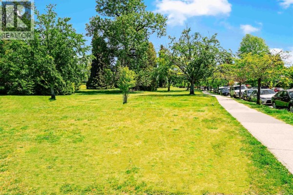74 E 37th Avenue, Vancouver, BC, photo 2