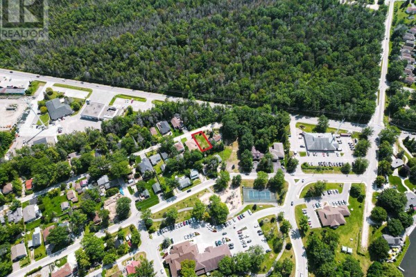 74 Forest Avenue, Wasaga Beach, ON, photo 3