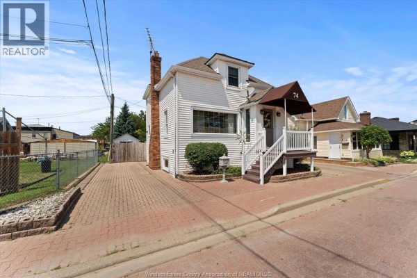3pc Bathroom - 74 Gore Street, Amherstburg, ON N9V1K4 Photo 2