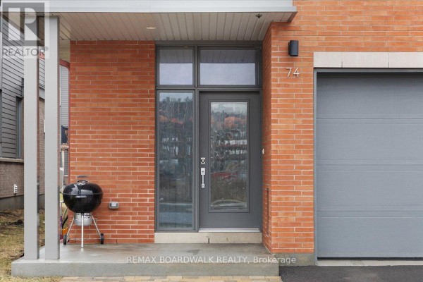 74 Michael Stoqua Street, Ottawa, ON K1K5A2 Photo 2