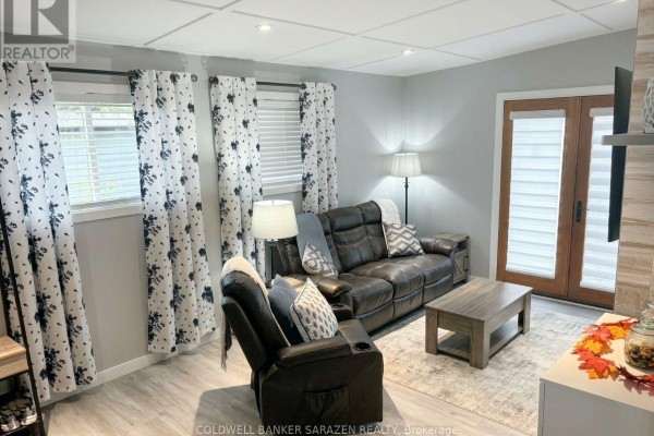 74 Richards Lane, Arnprior, ON K7S3G9 Photo 4