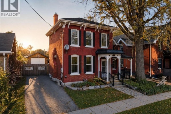 74 Richmond Street, Brantford