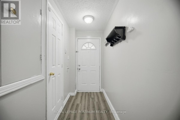 74 Spadina Road, Brampton, ON L6X4X6 Photo 3