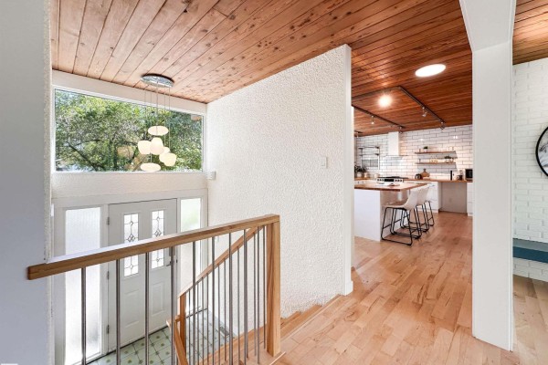 Kitchen - 74 Sunset Bv, St  Albert, AB T8N0P1 Photo 3