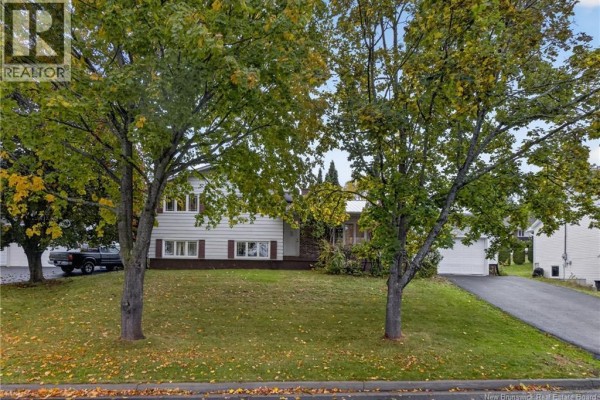 Bedroom - 74 Talisman Crescent, Fredericton, NB E3C1L9 Photo 2