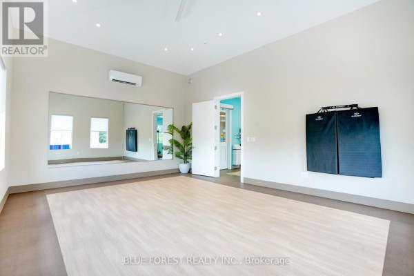 74 The Promenade, Central Elgin, ON, photo 2