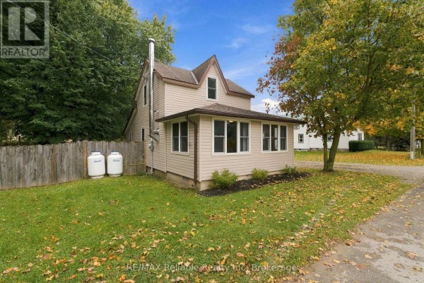 Residential for sale at 74 William Street, Ashfield Colborne Wawanosh, ON - MLS® THyQKb
