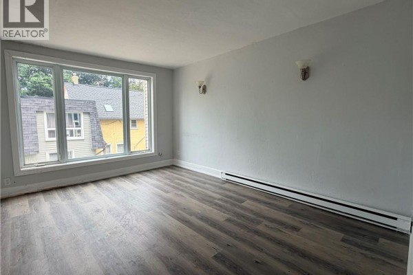 Bedroom - 74 William Street W Unit# 4, Waterloo, ON N2L1J7 Photo 5
