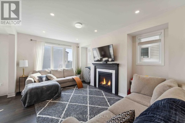 740 Brittanic Road, Ottawa, ON K2V0N7 Photo 4