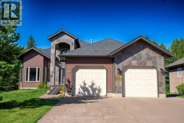 7402 61 Street, Rocky Mountain House, AB, photo 2