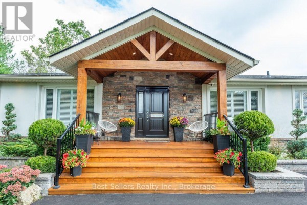 7407 Milburough Line E, Milton