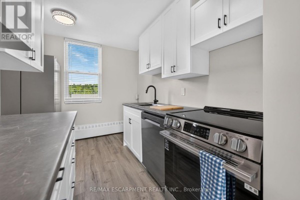 741 - 350 Quigley Road, Hamilton, ON, photo 3