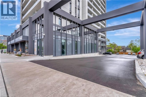 741 King Street W Unit# 1806, Kitchener, ON N2G0E9 Photo 4