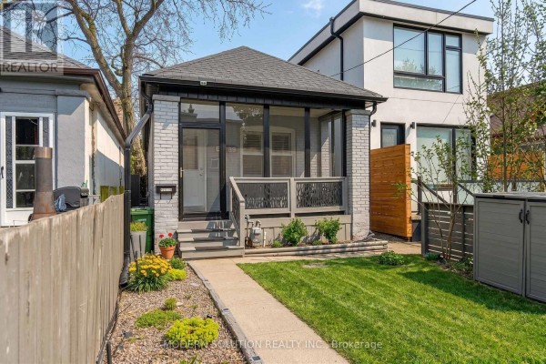 741 Milverton Boulevard, Toronto, ON, photo 2