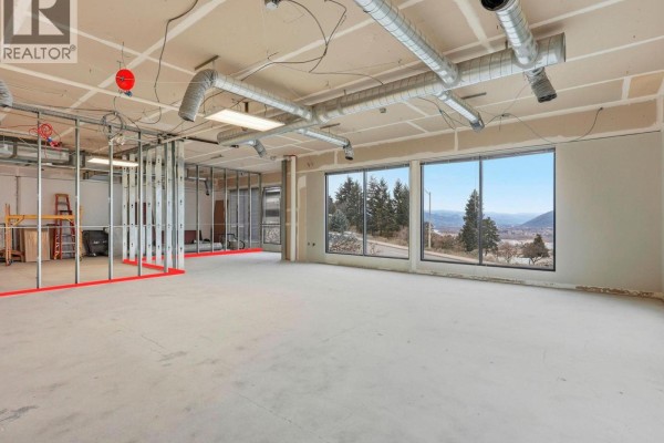741 Sahali Terrace Unit# 103, Kamloops, BC V2C6X7 Photo 5