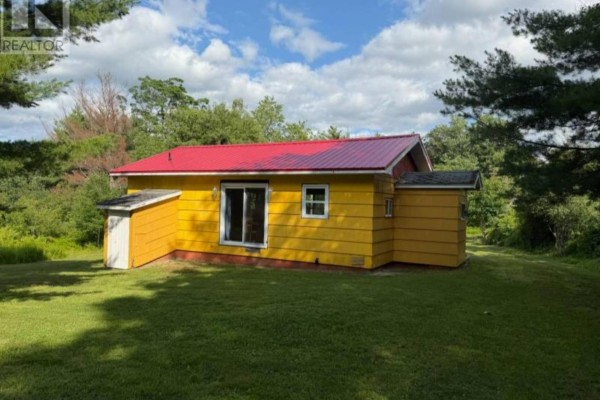 Primary Bedroom - 741 Westfield Road, Westfield, NS B0T1B0 Photo 4