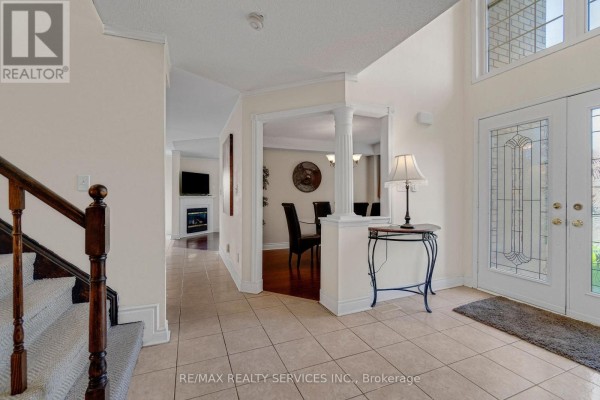 Bedroom 3 - 7419 Black Walnut Trail, Mississauga, ON L5N8A4 Photo 5