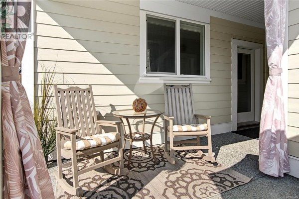 Bedroom - 743 Briarwood Dr Sw, Parksville, BC V9P0G5 Photo 5