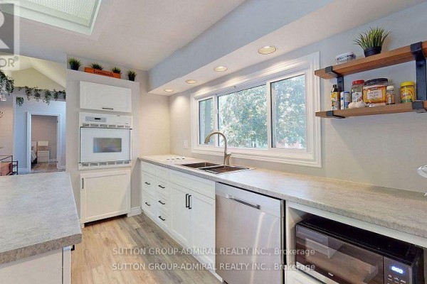 Living room - 743 Broadview Avenue, Orillia, ON L3V6P1 Photo 4