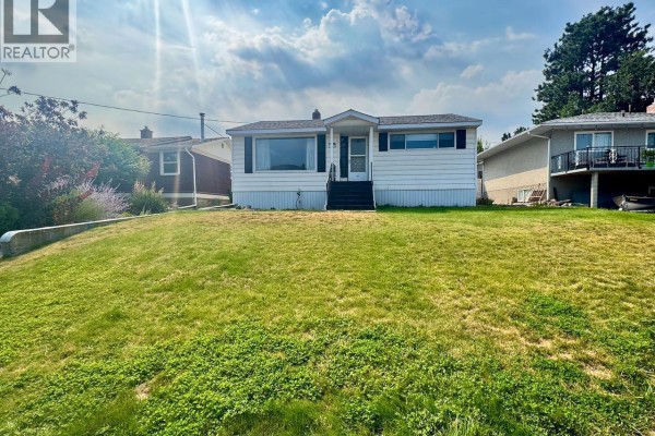 743 Douglas Street, Kamloops, BC, photo 2