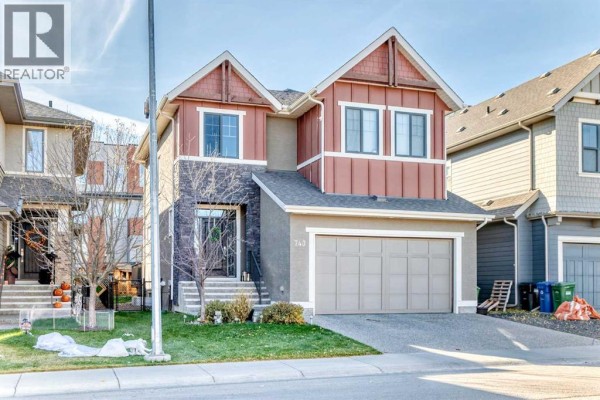 Living room - 743 Shawnee Drive Sw, Calgary, AB T2Y1V6 Photo 3