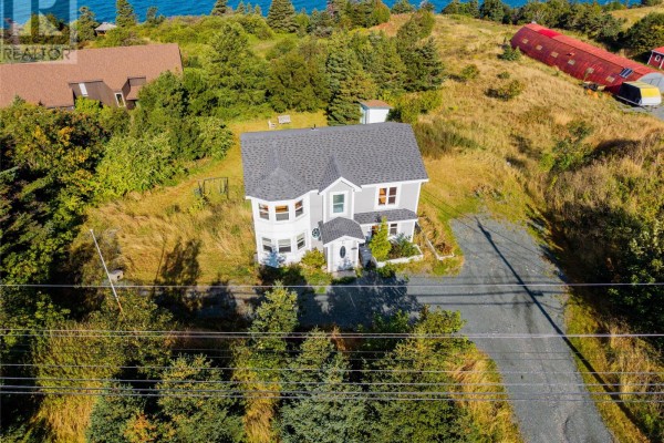 743 St Thomas Line, Paradise