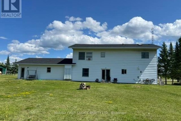 7431 Hwy 621, Lake Of The Woods, ON, photo 2