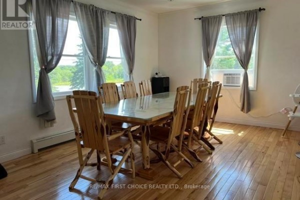 7431 Hwy 621, Lake Of The Woods, ON, photo 3