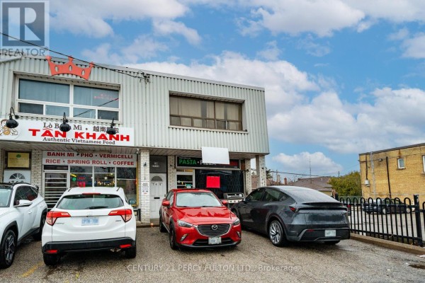 744-746 Wilson Avenue, Toronto, ON, photo 2