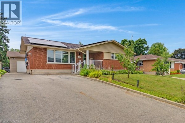 744 Birchwood Avenue, Cambridge, ON, photo 3