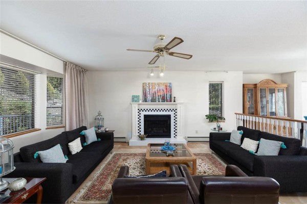 7445 Garfield Drive, Delta, BC V4C6X9 Photo 4