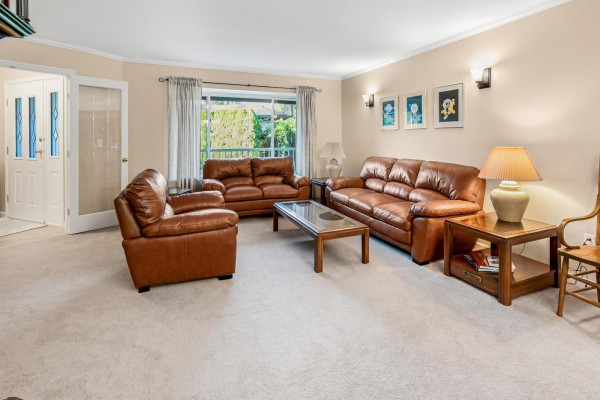 7446 149a Street, Surrey, BC V3S3H5 Photo 4