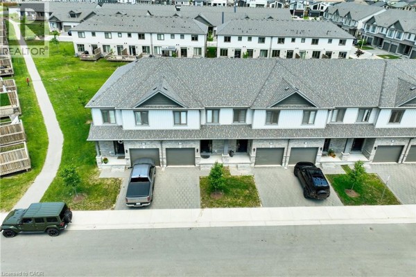 4pc Bathroom - 745 Chelton Road Unit# 3, London, ON N6M0J1 Photo 3