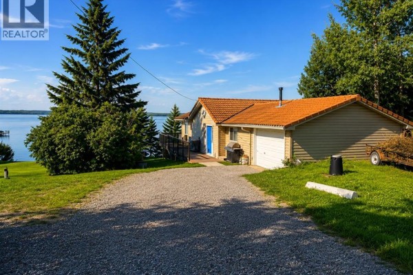 745 Elk Street, Sunbreaker Cove, AB, photo 3