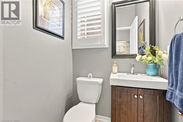 5pc Bathroom - 745 Farmstead Drive Unit# 55, Milton, ON L9T8B2 Photo 5