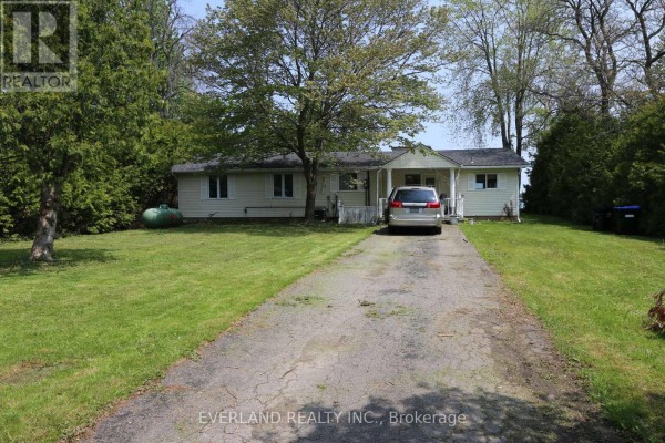 745 Harbour Street, Innisfil, ON L0L1W0 Photo 5