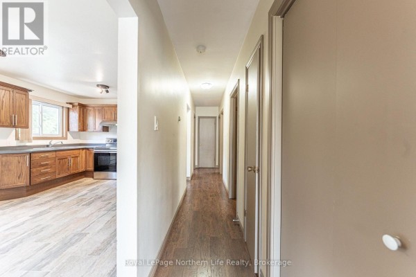 745 Morin Street, North Bay, ON P1B5S1 Photo 5