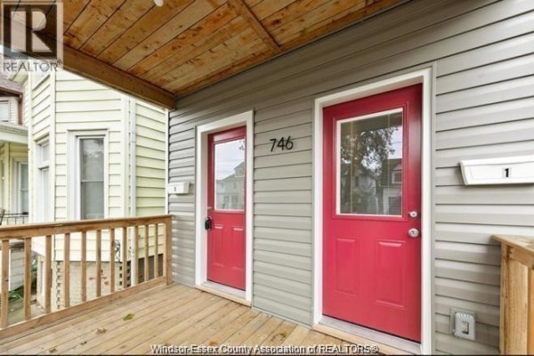 746 Dougall Avenue Unit# Upper, Windsor, ON, photo 2