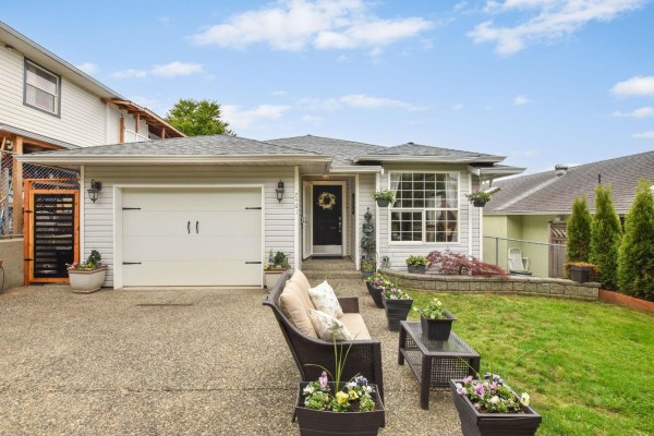 7461 Murray Street, Mission, BC, photo 2