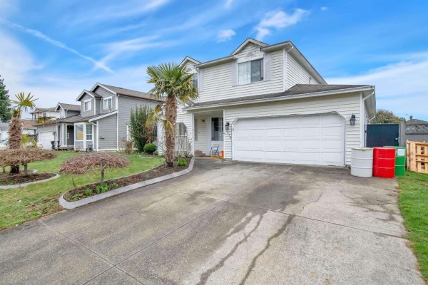 7478 123 Street, Surrey, BC V3W9N1 Photo 4
