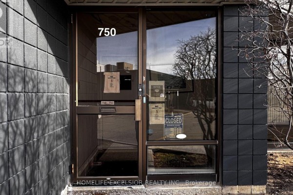 748-750 Gordon Baker Road, Toronto, ON M2H3B4 Photo 2