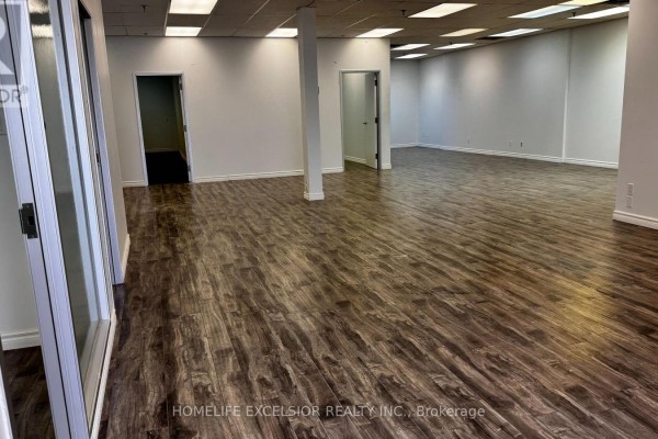 748-750 Gordon Baker Road, Toronto, ON M2H3B4 Photo 3