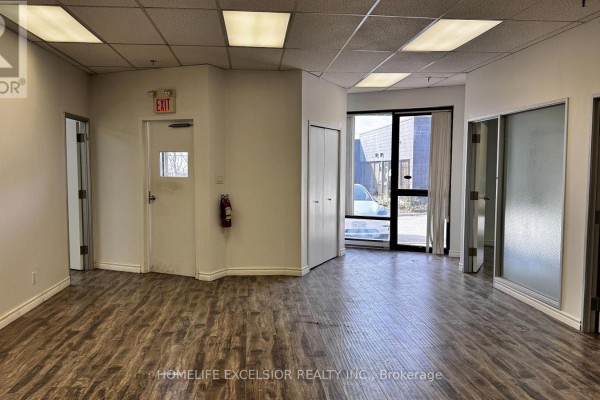 748-750 Gordon Baker Road, Toronto, ON M2H3B4 Photo 5